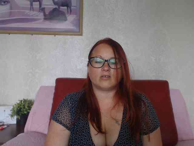Lilia4joy webcam