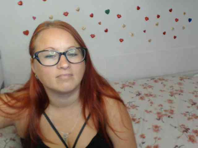 Lilia4joy webcam