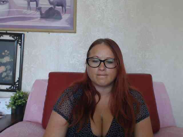 Lilia4joy webcam