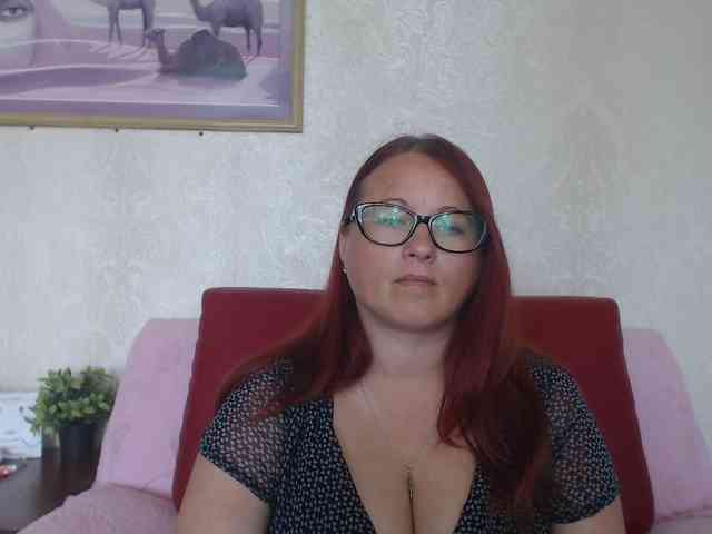 Lilia4joy webcam