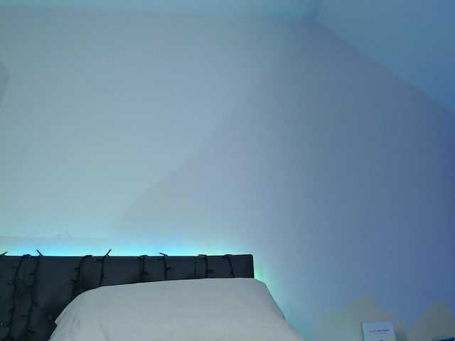 jessihorny live webcam show