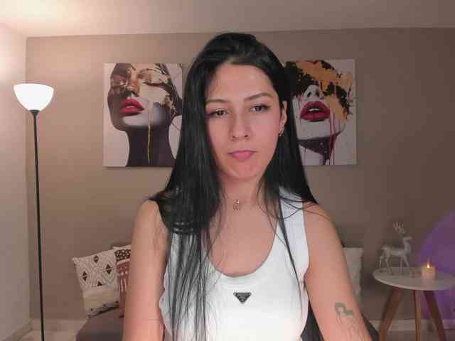 LelaWest webcam