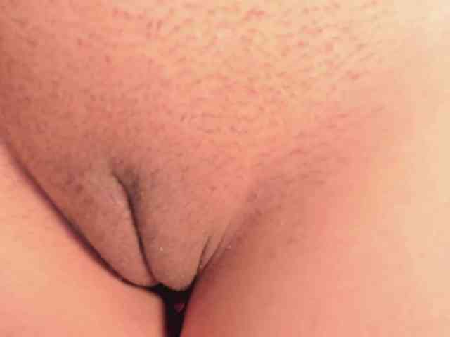 LelaWest webcam