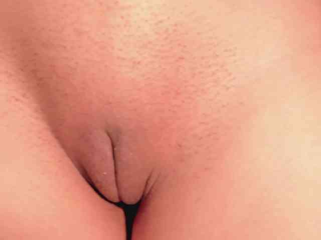 LelaWest webcam