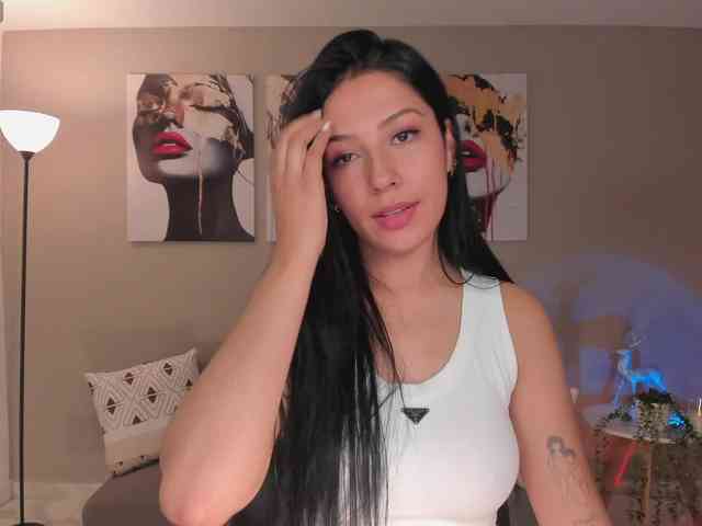 LelaWest webcam