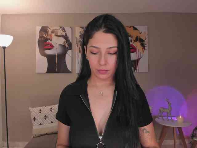 LelaWest webcam