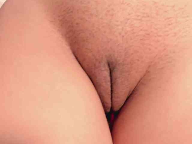 LelaWest webcam