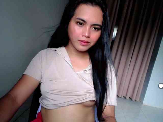 queencarmel Sex Cam Show