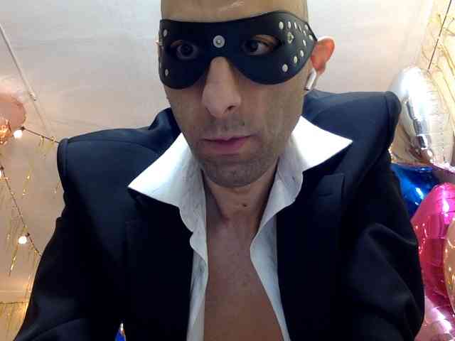 handsome-alfi Sex Cam Show