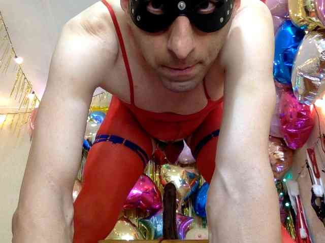 handsome-alfi