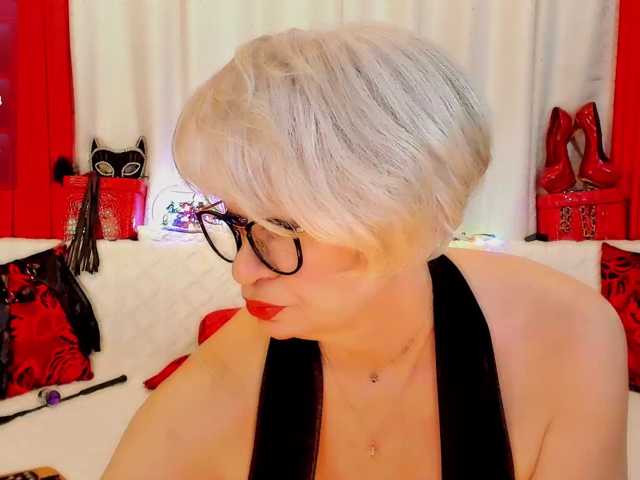 PrettySofi1, live now on BongaCams
