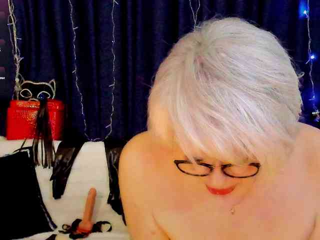 PrettySofi1 webcam