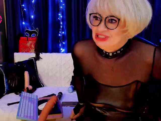 PrettySofi1 webcam