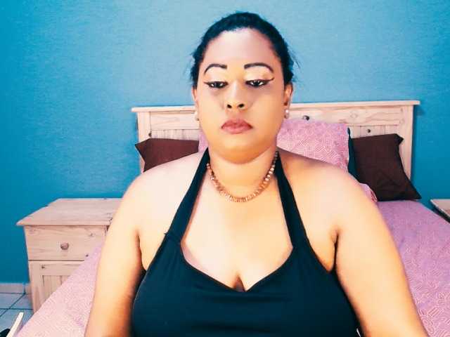 Indianlust69 live cam preview