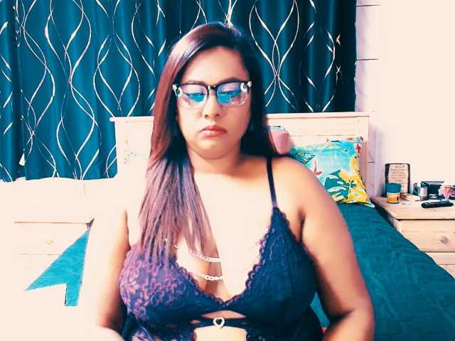 Indianlust69 live cam on BongaCams