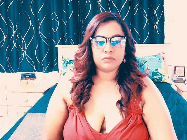 Indianlust69 live cam on BongaCams