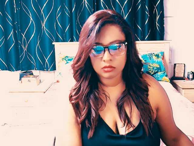 Indianlust69 live cam on BongaCams