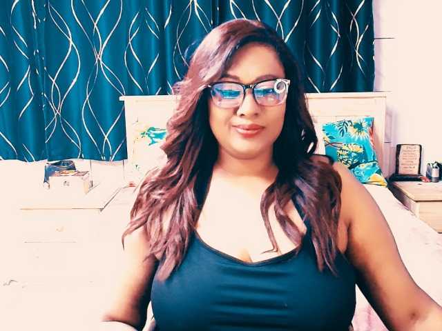 Indianlust69 live cam on BongaCams