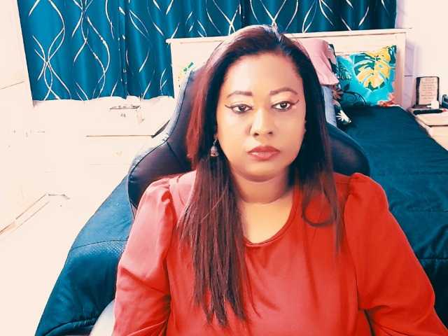 Indianlust69 live cam on BongaCams