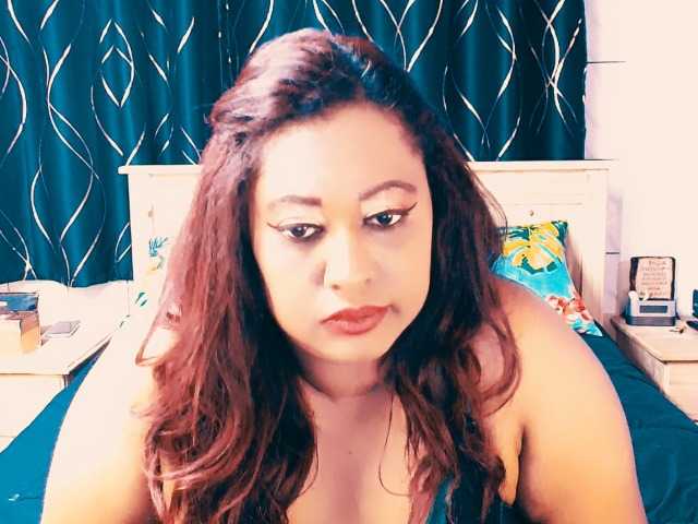 Indianlust69 live cam on BongaCams