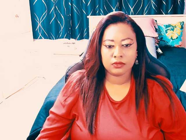 Indianlust69 live cam on BongaCams