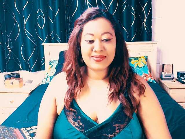 Indianlust69 live cam on BongaCams