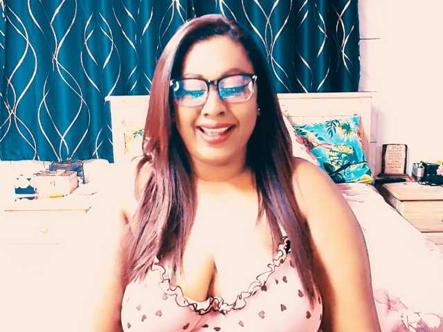 Indianlust69 live cam on BongaCams
