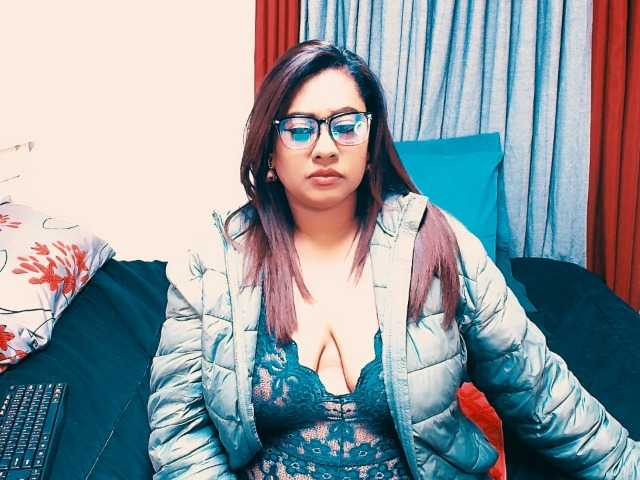 Indianlust69 live cam on BongaCams