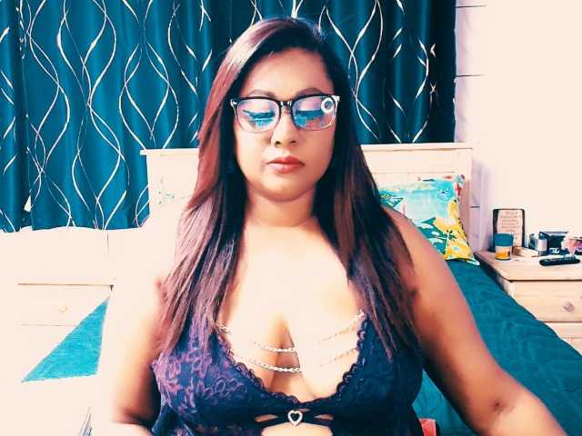 Indianlust69 live cam on BongaCams
