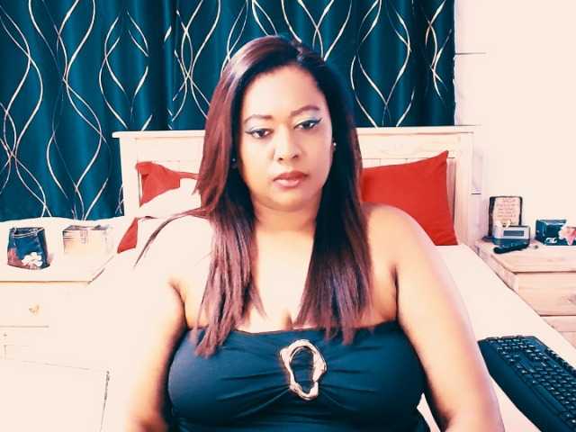 Indianlust69 live cam on BongaCams