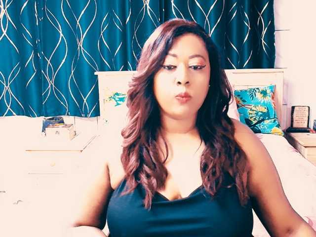 Indianlust69 live cam on BongaCams
