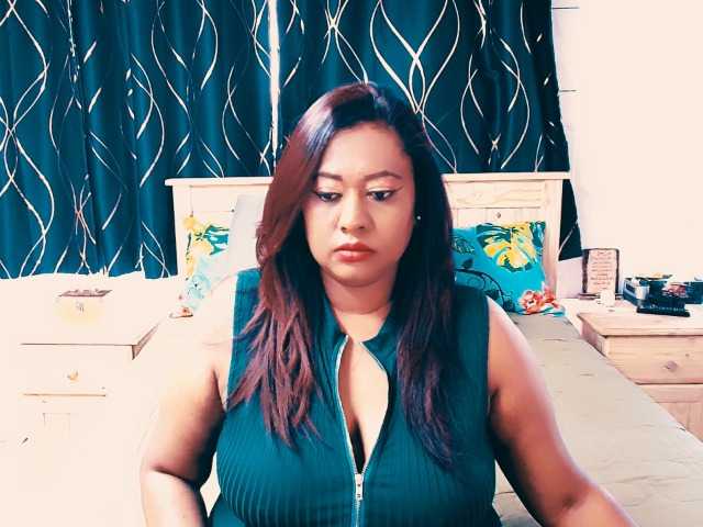 Indianlust69 live cam on BongaCams