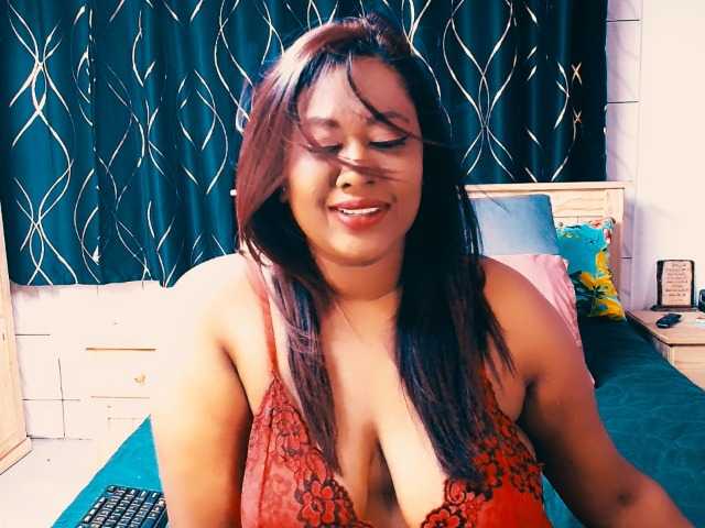 Indianlust69 live cam on BongaCams