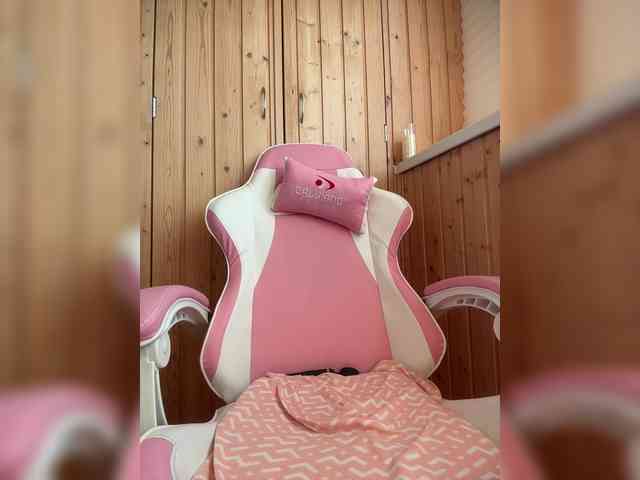 AEster webcam