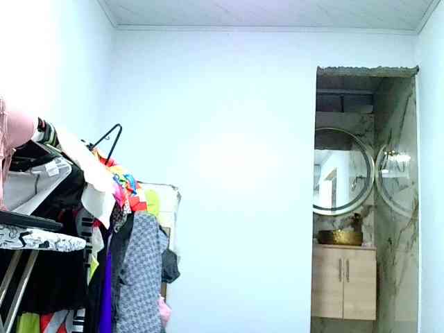 aisha5 webcam