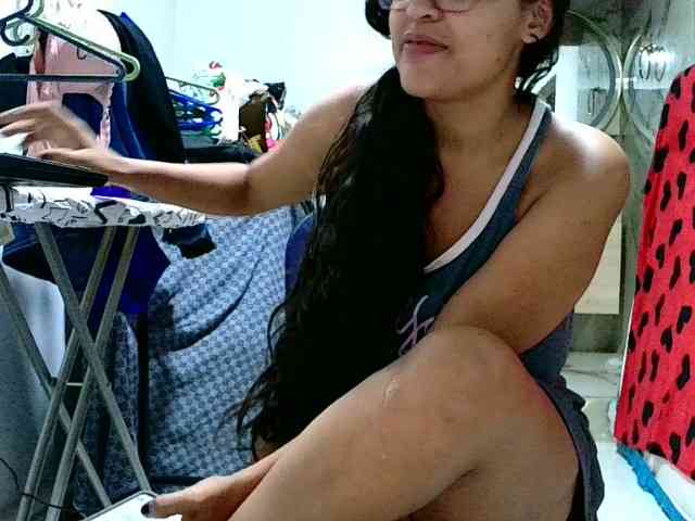 aisha5 webcam