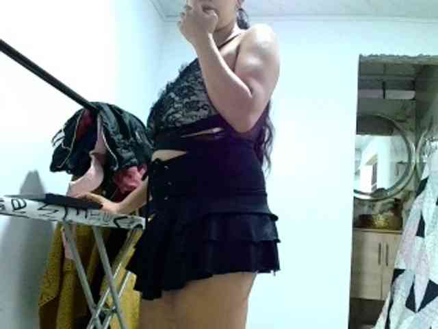 aisha5 webcam