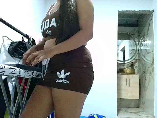 aisha5 webcam