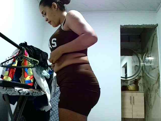 aisha5 webcam