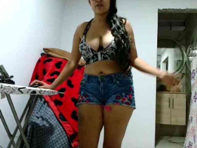 aisha5 webcam