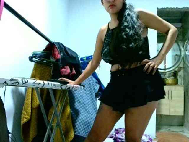 aisha5 webcam
