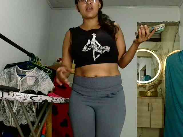 aisha5 webcam
