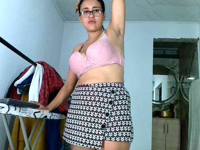 aisha5 webcam