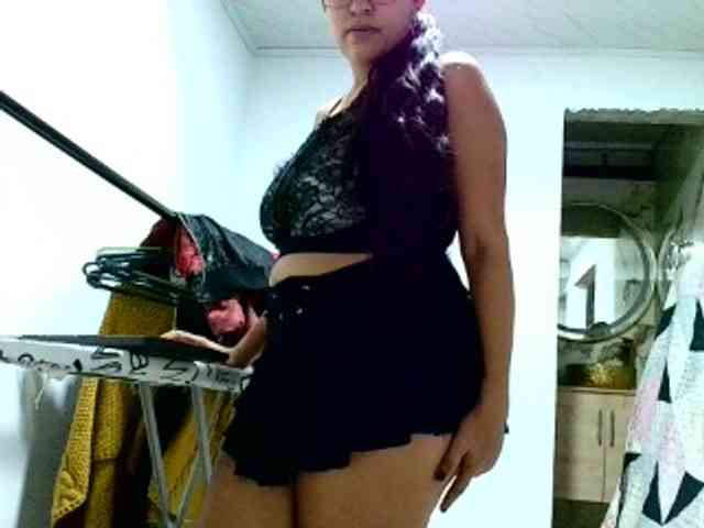 aisha5 webcam