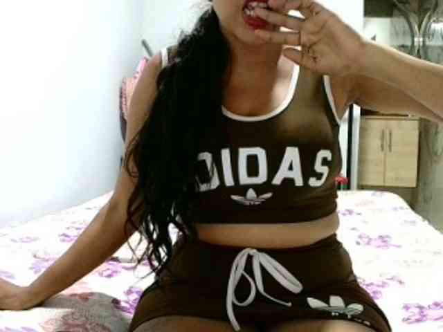 aisha5 webcam