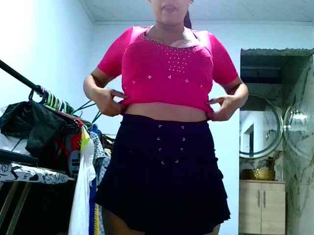 aisha5 webcam