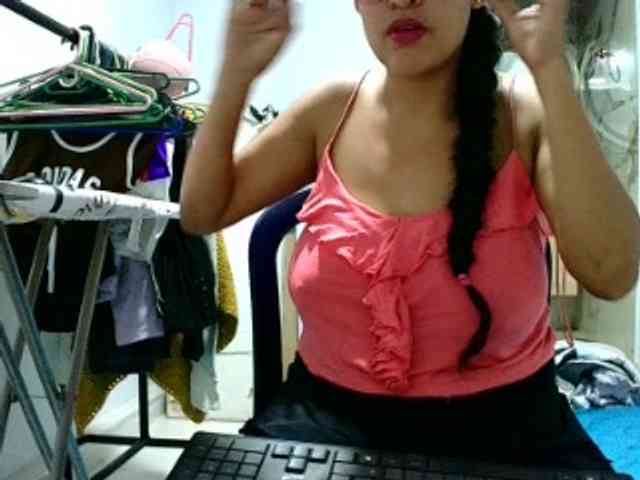 aisha5 webcam