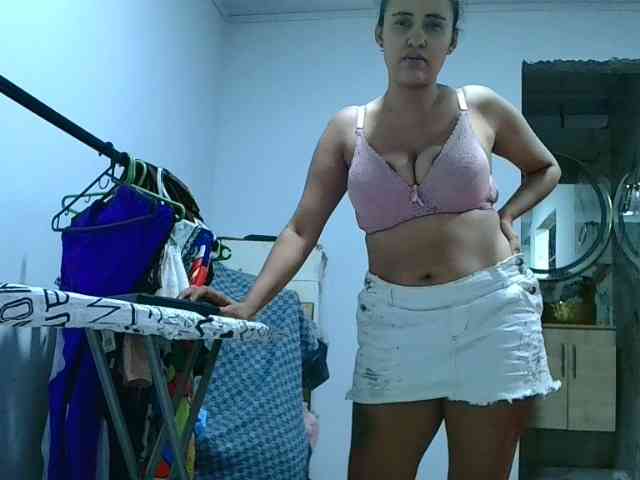 aisha5 webcam