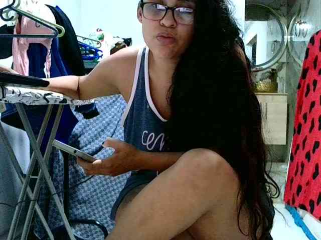 aisha5 webcam