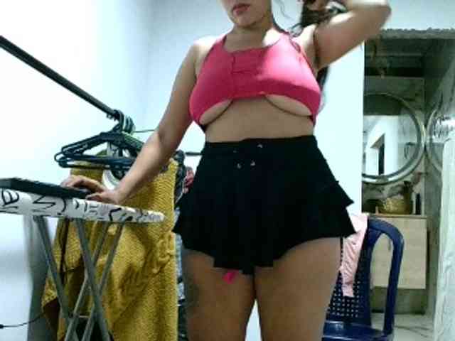aisha5 webcam